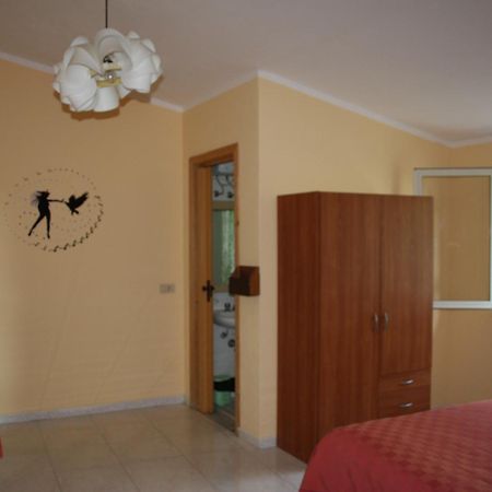Camere & Case Vacanze Lo Scoglio Castel di Tusa Εξωτερικό φωτογραφία
